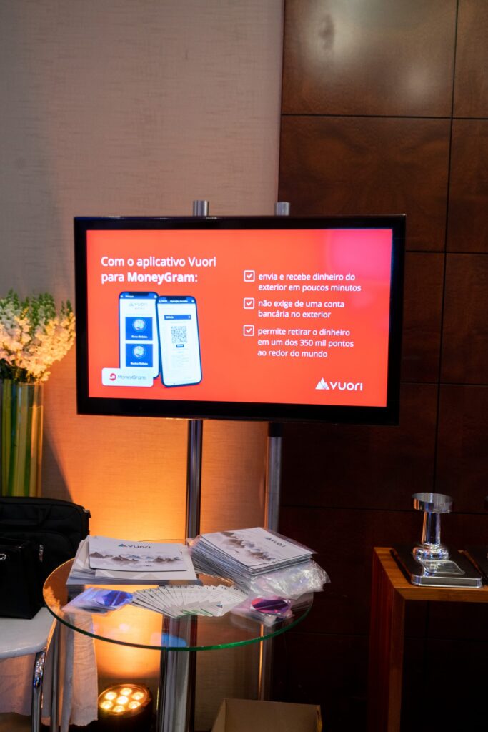 0227_RNY00383-scaled